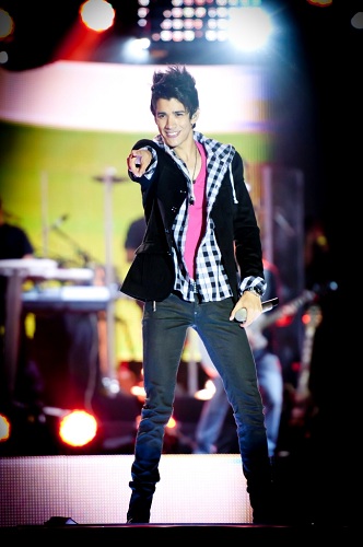 Gusttavo Lima PORTAL FAMA