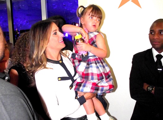 Ticiane Pinheiro e Rafaela curtem evento Recicla Kids em São Paulo