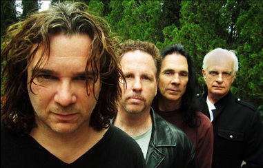 Formada por ex-integrantes do YES, banda de rock progressivo CIRCA vem ao Brasil em julho