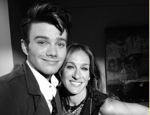 Participação Especial : Veja a primeira foto de Sarah Jessica Parker com um dos integrantes de Glee