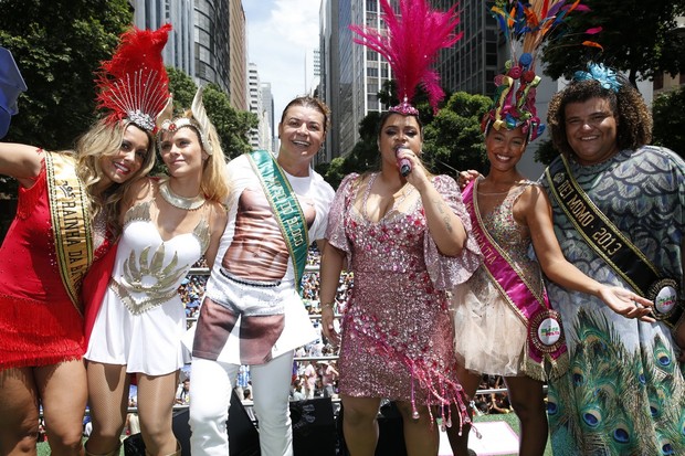 Gominho,Sheron Menezzes, David Brazil, Lia Khey, Preta Gil e Carolina Dieckmann (Foto: Felipe Panfili/ Ag.News)