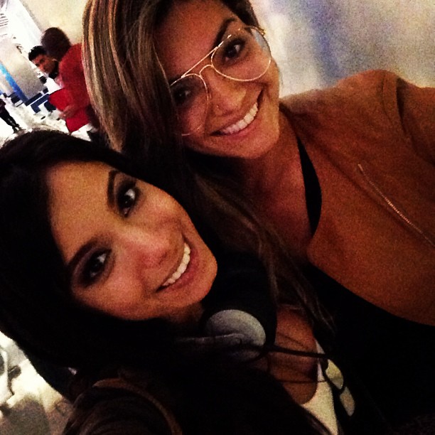 Baba Baby e Prepara: Anitta encontra Kelly Key em mesmo vôo