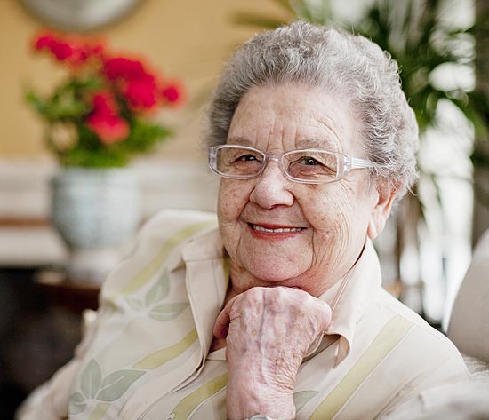#AnotaAí: Domingo #NaTV a querida Palmirinha Onofre participa do “Bóia ou Afunda” no Domingo Legal
