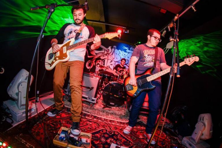 #EspaçoPraTODOS: Banda Ronca lança vídeo clipe!