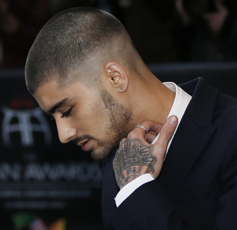 Zayn Malik “deixou One Direction porque estava esgotado”