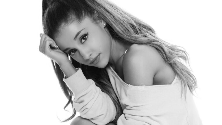 Ariana Grande divulga no Snapchat prévia de nova música