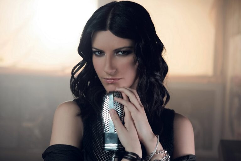 Laura Pausini vem ao Brasil em Setembro com sua nova turnê internacional