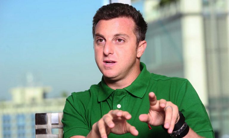 Luciano Huck ajuda pilotos e babás envolvidos no Acidente do ano Passado
