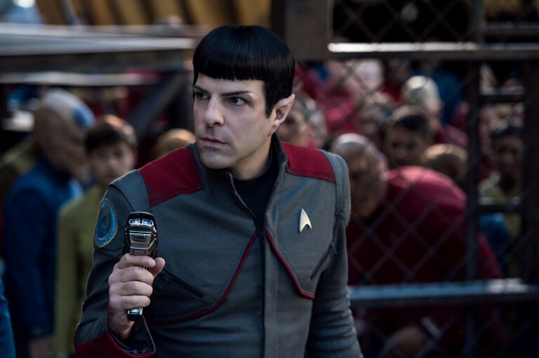 Filme STAR TREK SEM FRONTEIRAS chega em BLU RAY 3D, BLU RAY e DVD