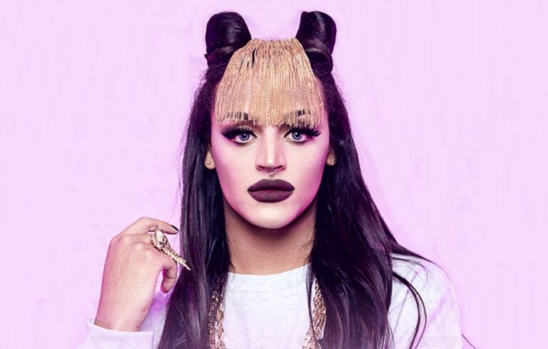 Pabllo Vittar lança novo álbum em seu canal do Youtube