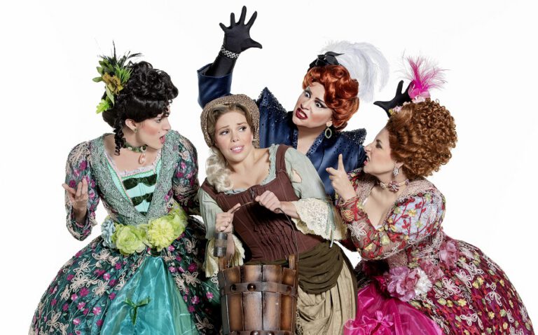 Teatro: Espetáculo Cinderela O Musical Encanta Público em São Paulo